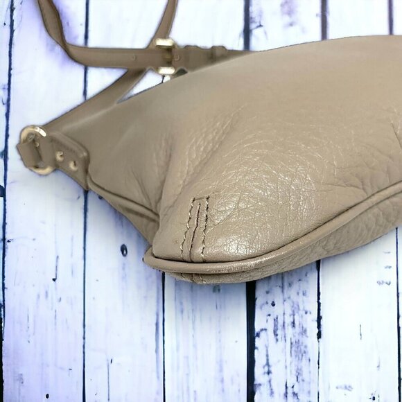 Kate Spade New York Cobble Hill Tenley Crossbody Bag Beige Pebble Grain Leather - Picture 10 of 12